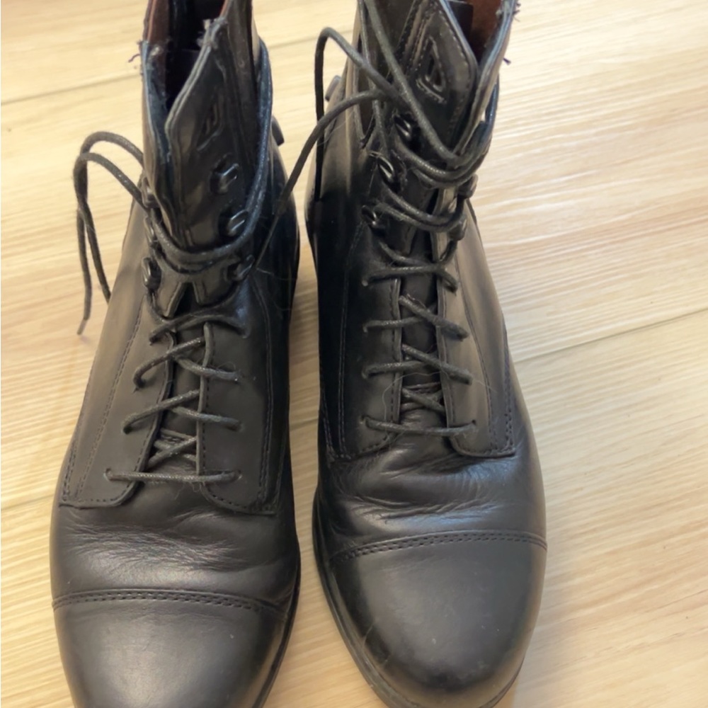 Ariat Riding Boots Leather Womens Size 7/5